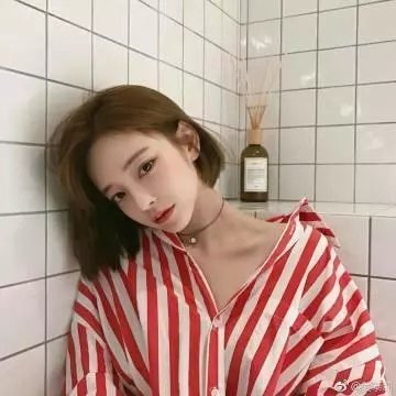 墨雨云间
